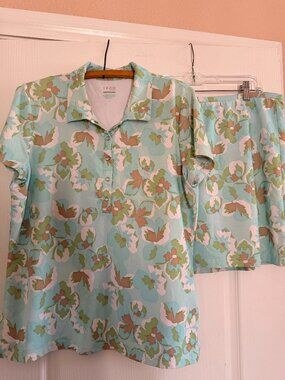 Izod XFG Cool-FX Shirt and Skort Set - Size L